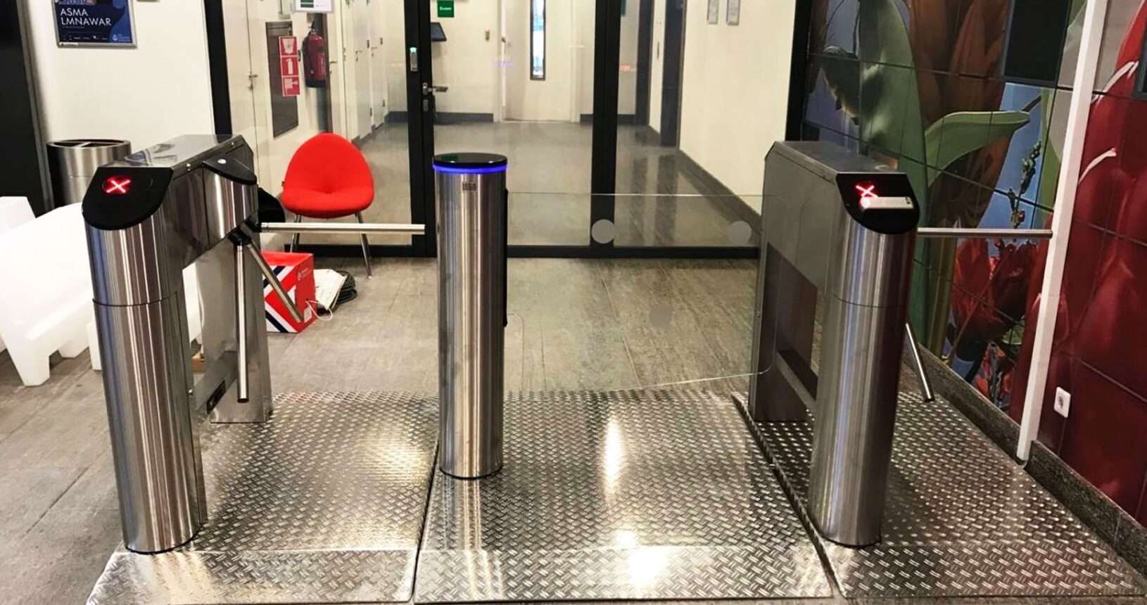 Verhuur-2 Tourniquet verhuur ae089628